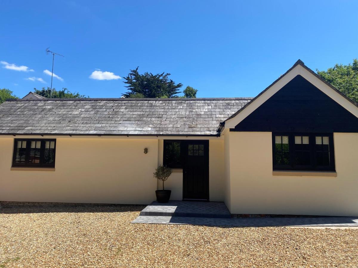 Springfield Lodge - Adorable New Forest 1-Bedroom Guest House Ringwood Extérieur photo